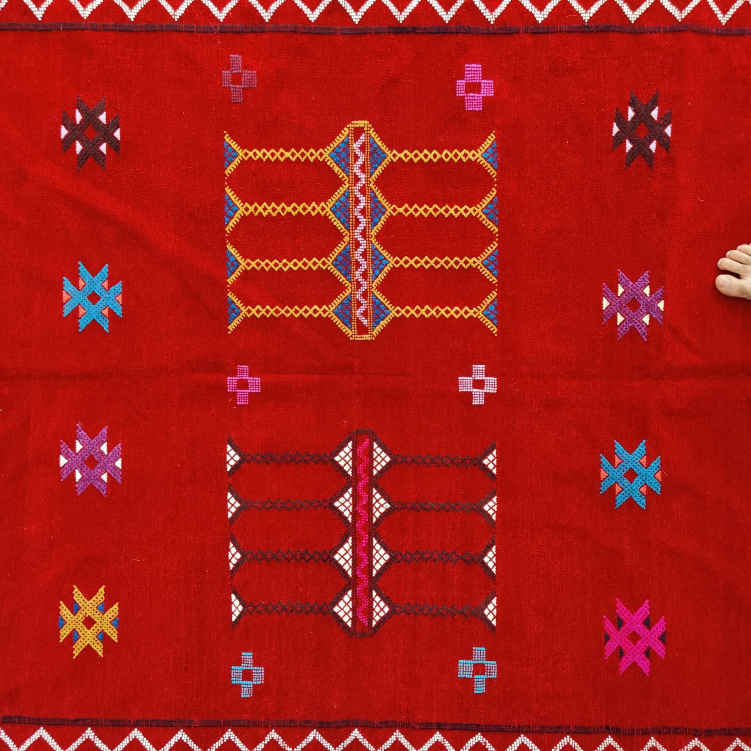 Tapis Berbère rouge ethnique 140x235 cm