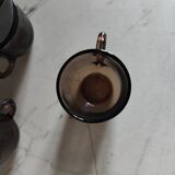 Set of 6 cups and saucers