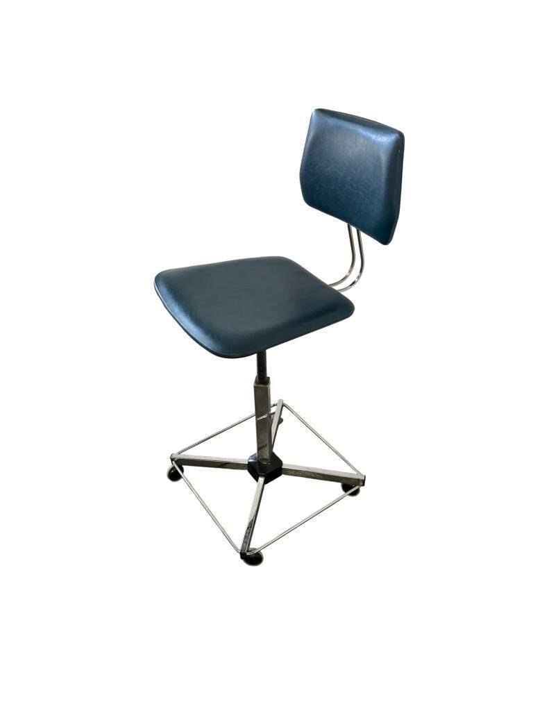 Vintage industrial office chair / workshop chair / office chair