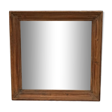 Square mirror in wood