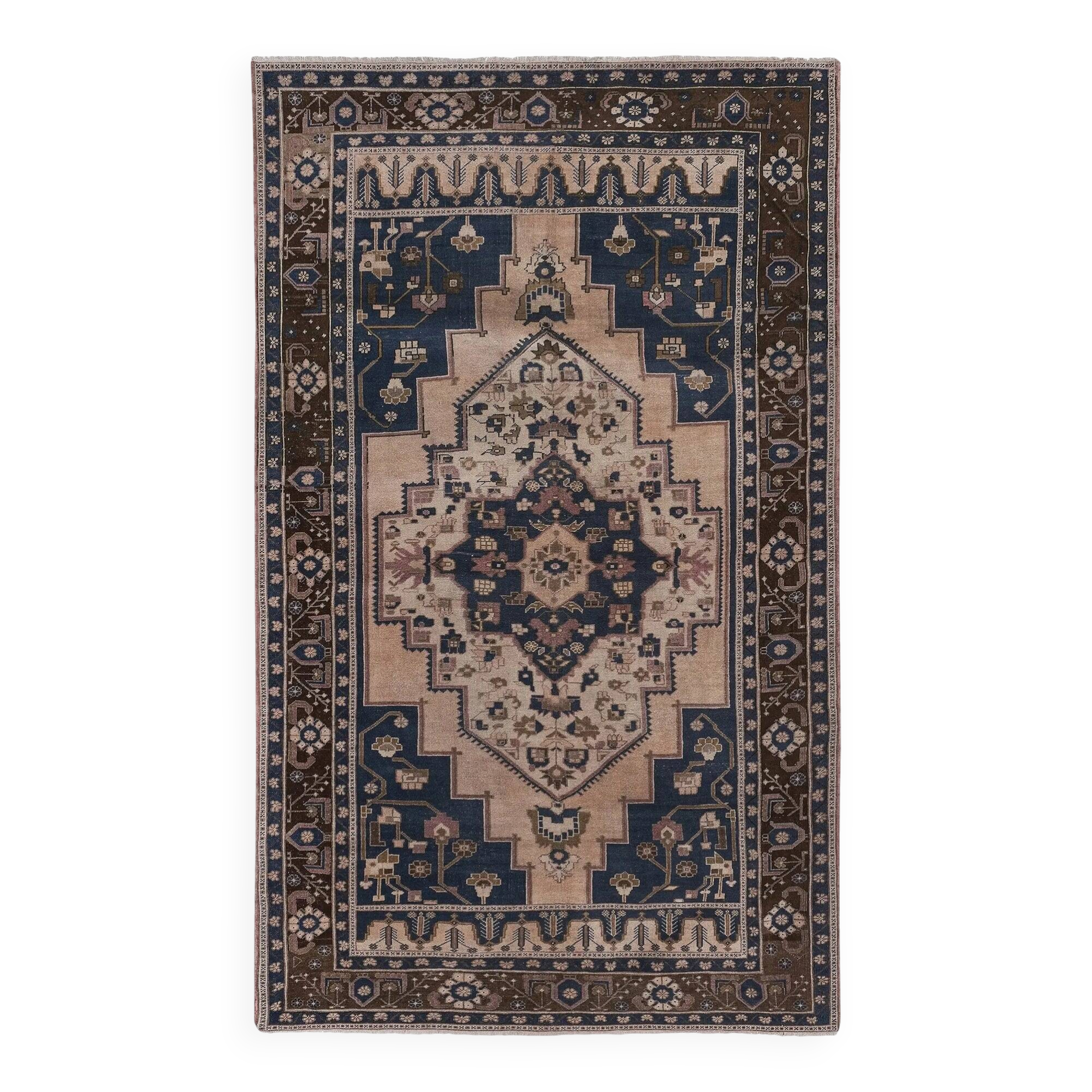 Vintage Turkish rug handmade 194x320 cm