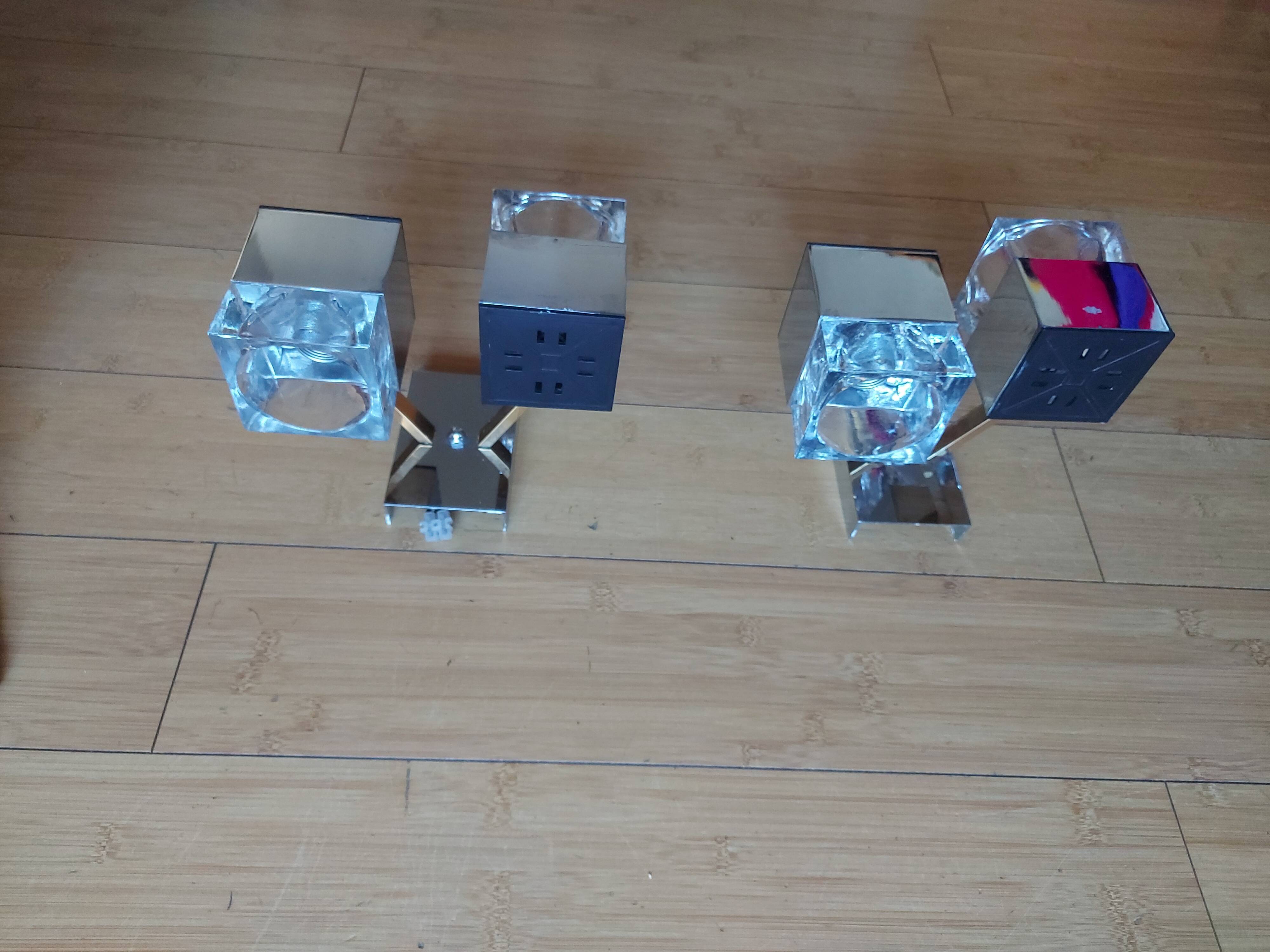 Paire d'appliques années 70, Sciolari