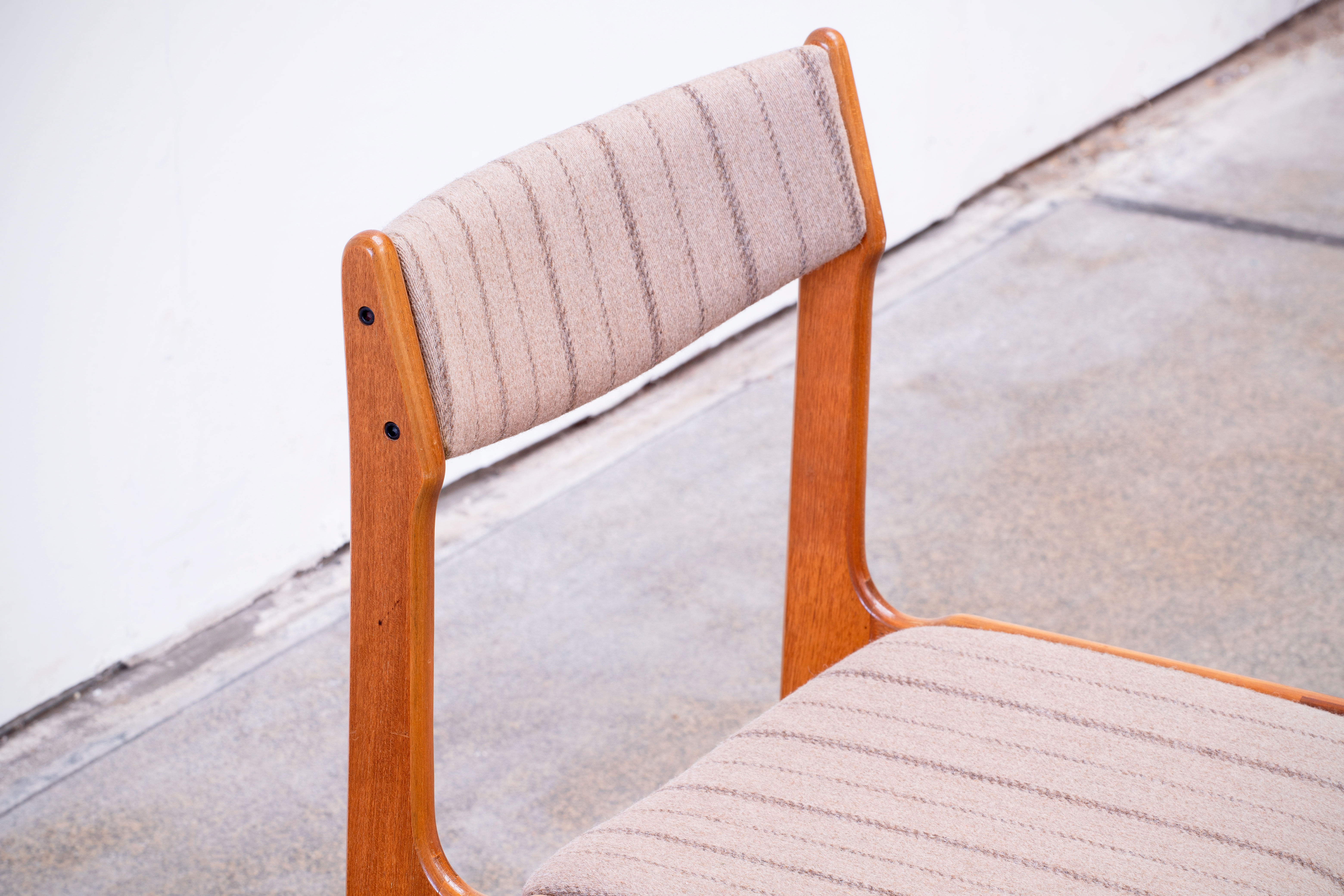 Set of 6 Scandinavian chairs vintage solid teak and wool 1960