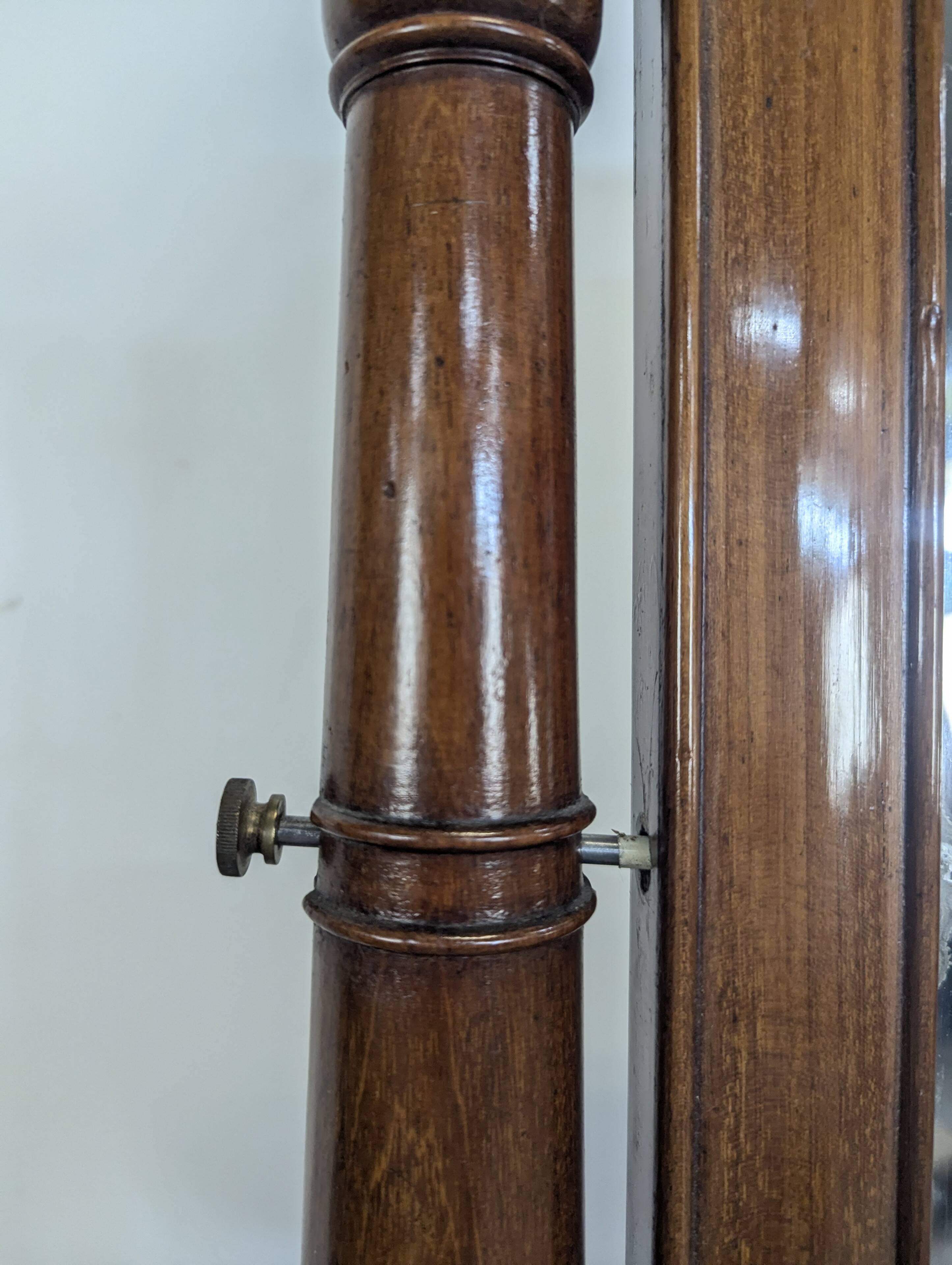 Coiffeuse epoque Louis Philippe en acajou
