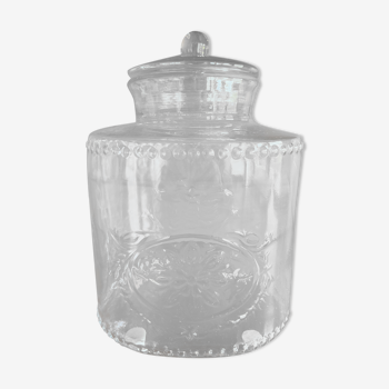 Oval confectionery jar