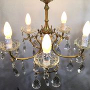5-light chandelier in brass and tassels
