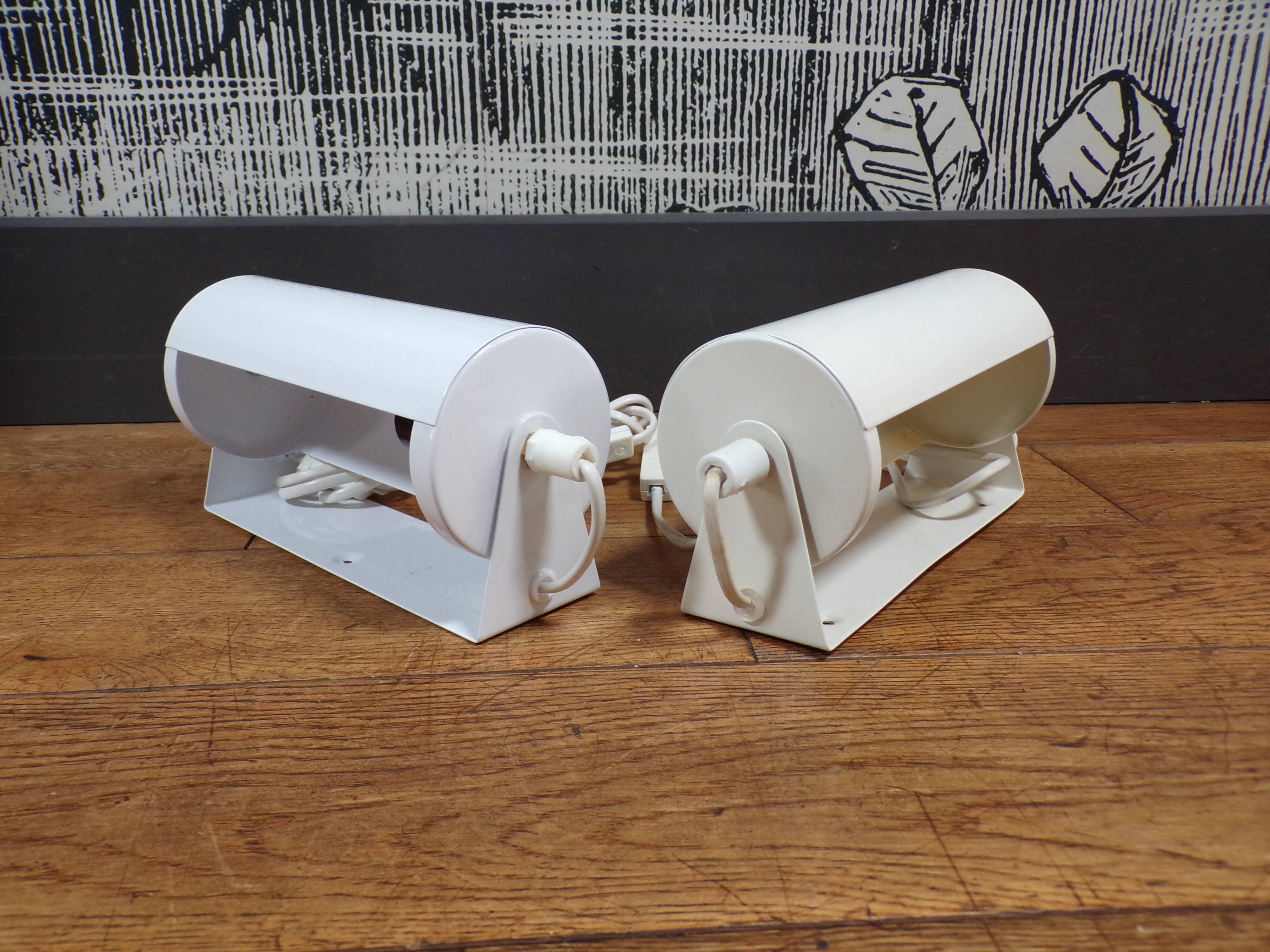 Duo of wall lights V413 Ikea