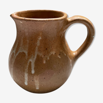 Sandstone pitcher H13