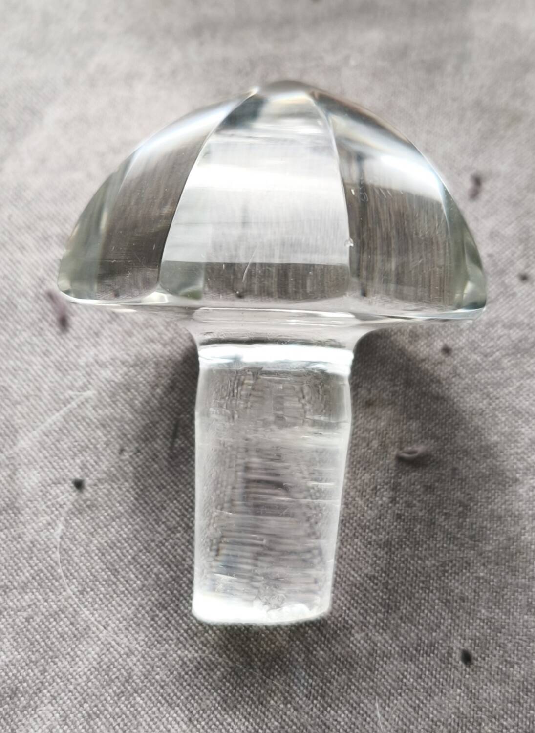 Fontainebleau model bottle by Baccarat