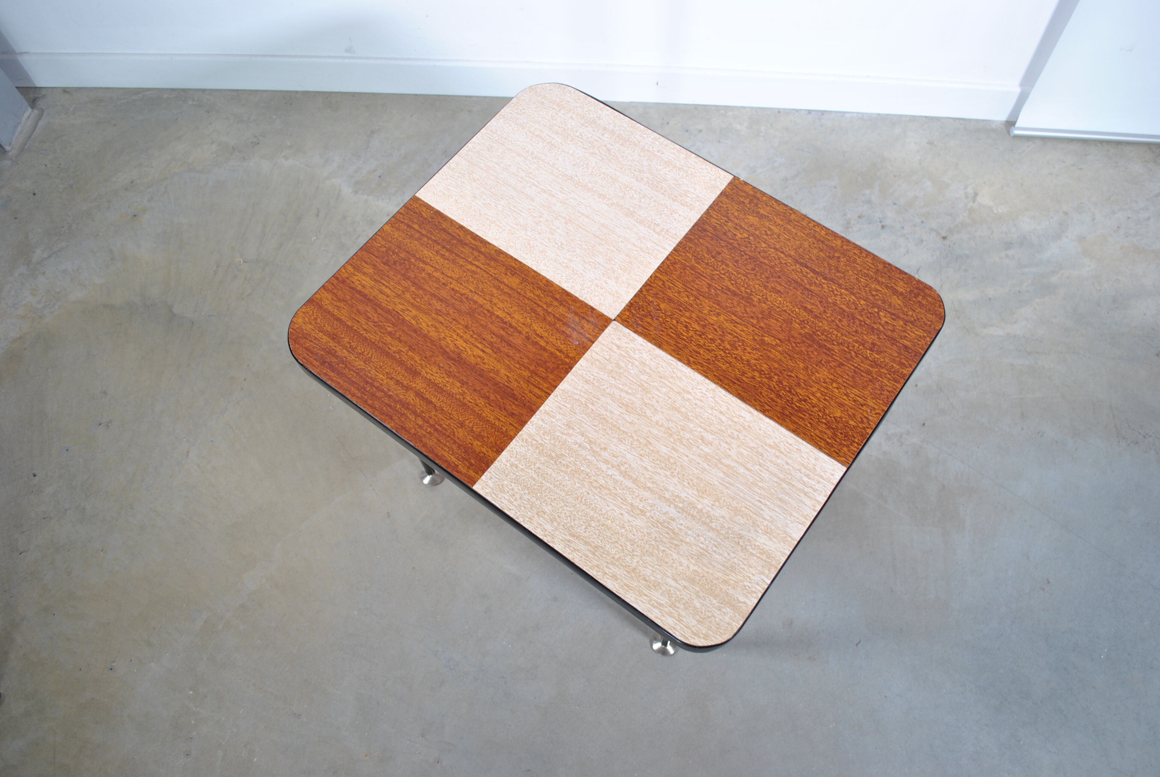 Formica coffee table year 60