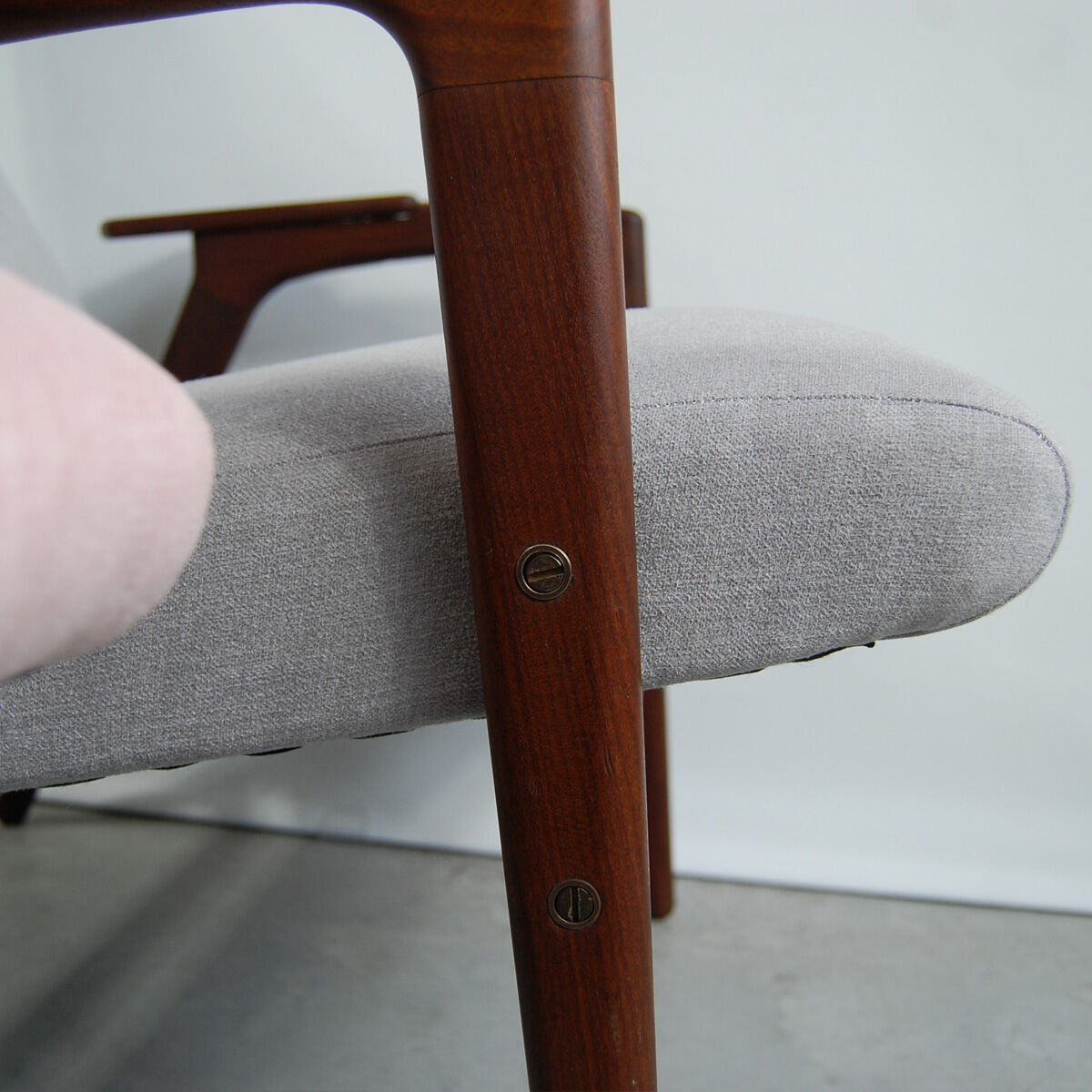 Pair of armchairs and rest foot "Ruster" by Yngve Ekstrom for Pastoe 1950s