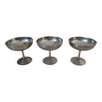 Set of 3 stainless steel cups