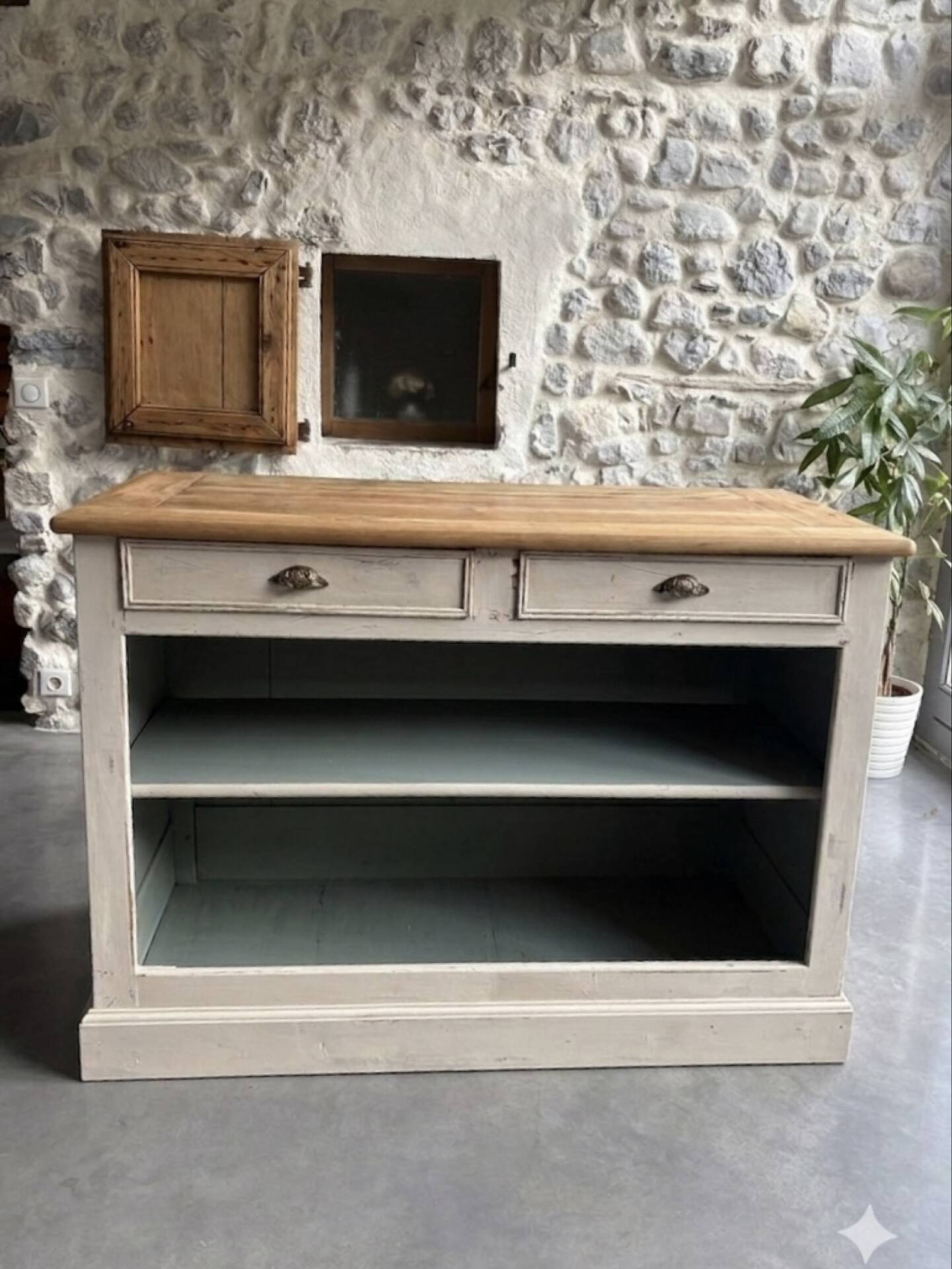 Ancien comptoir