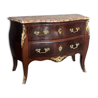 Curved rosewood chest of drawers from the Napoleon III period