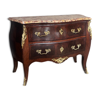 Commode galbée en palissandre d’époque napoléon III