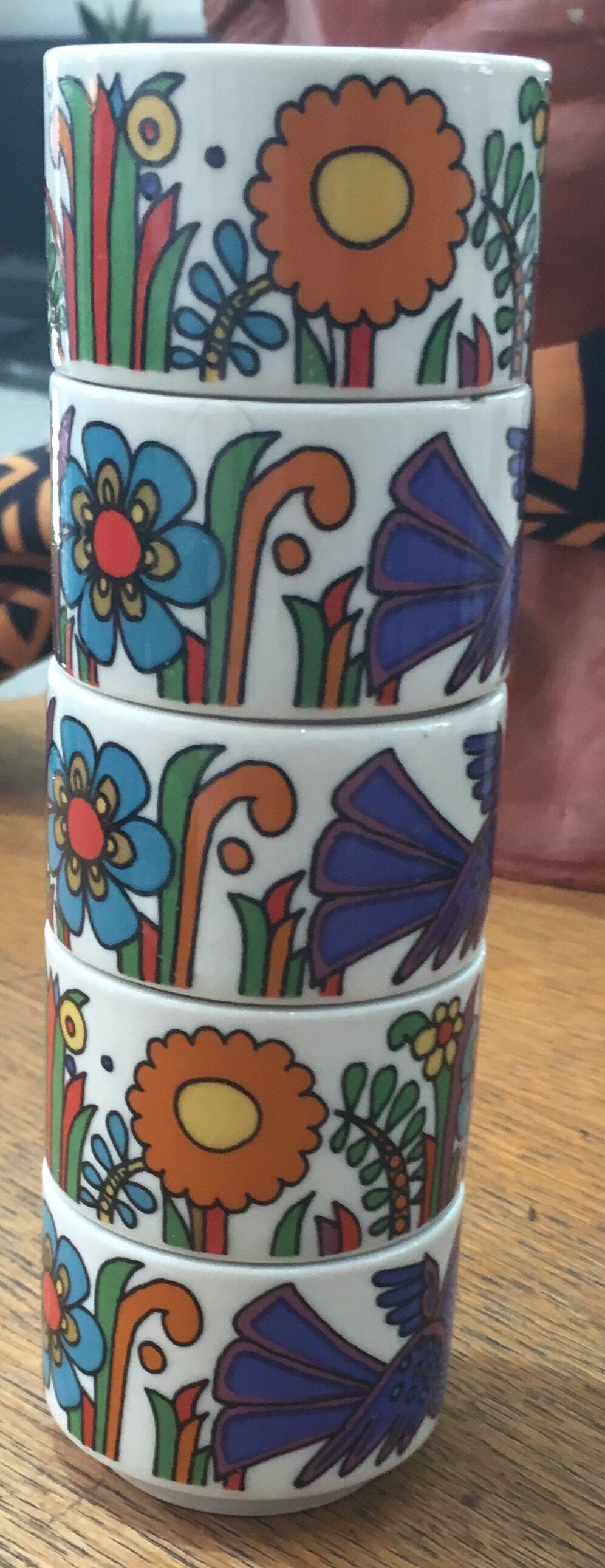 Series of 5 egg cups Villeroy & Boch Acapulco