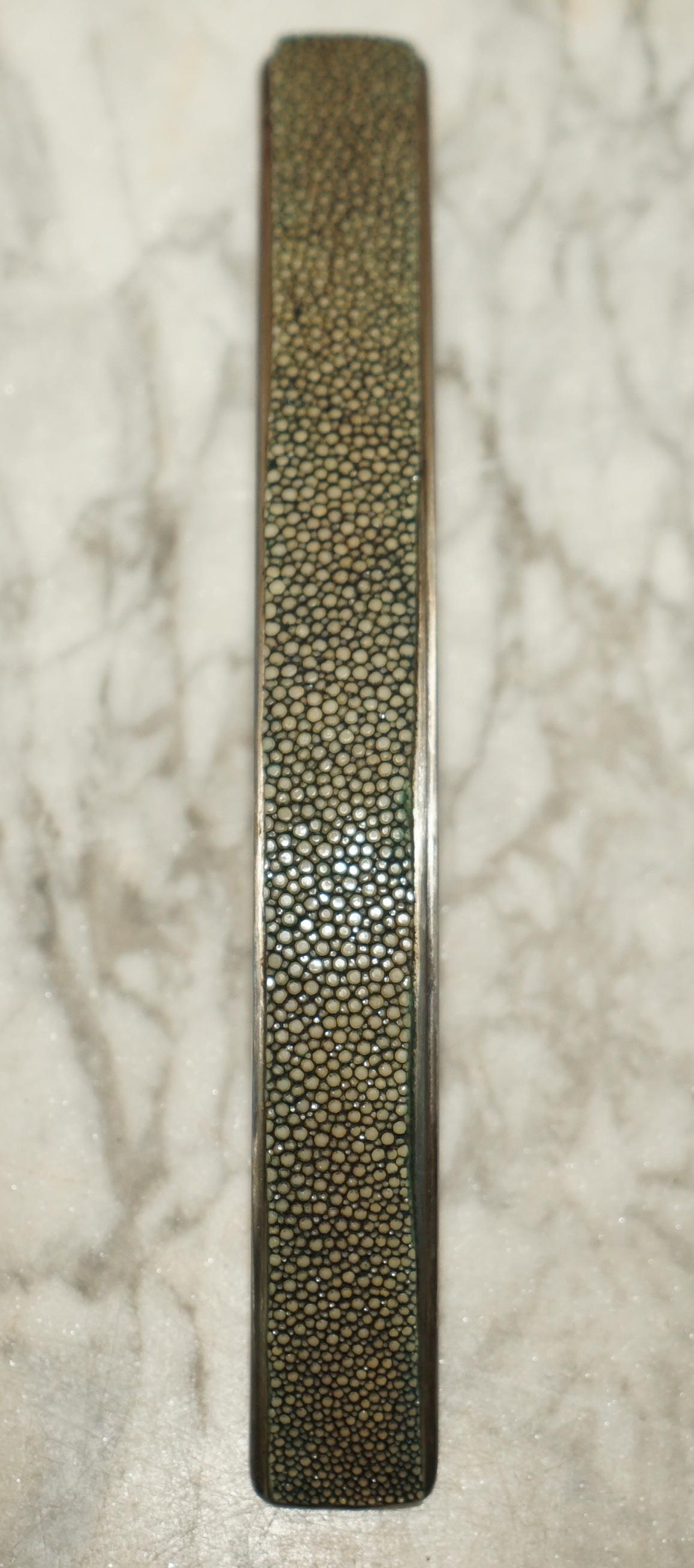 Set of Six Contemporary Drawer Handles in Shark Shagreen Manta Ray