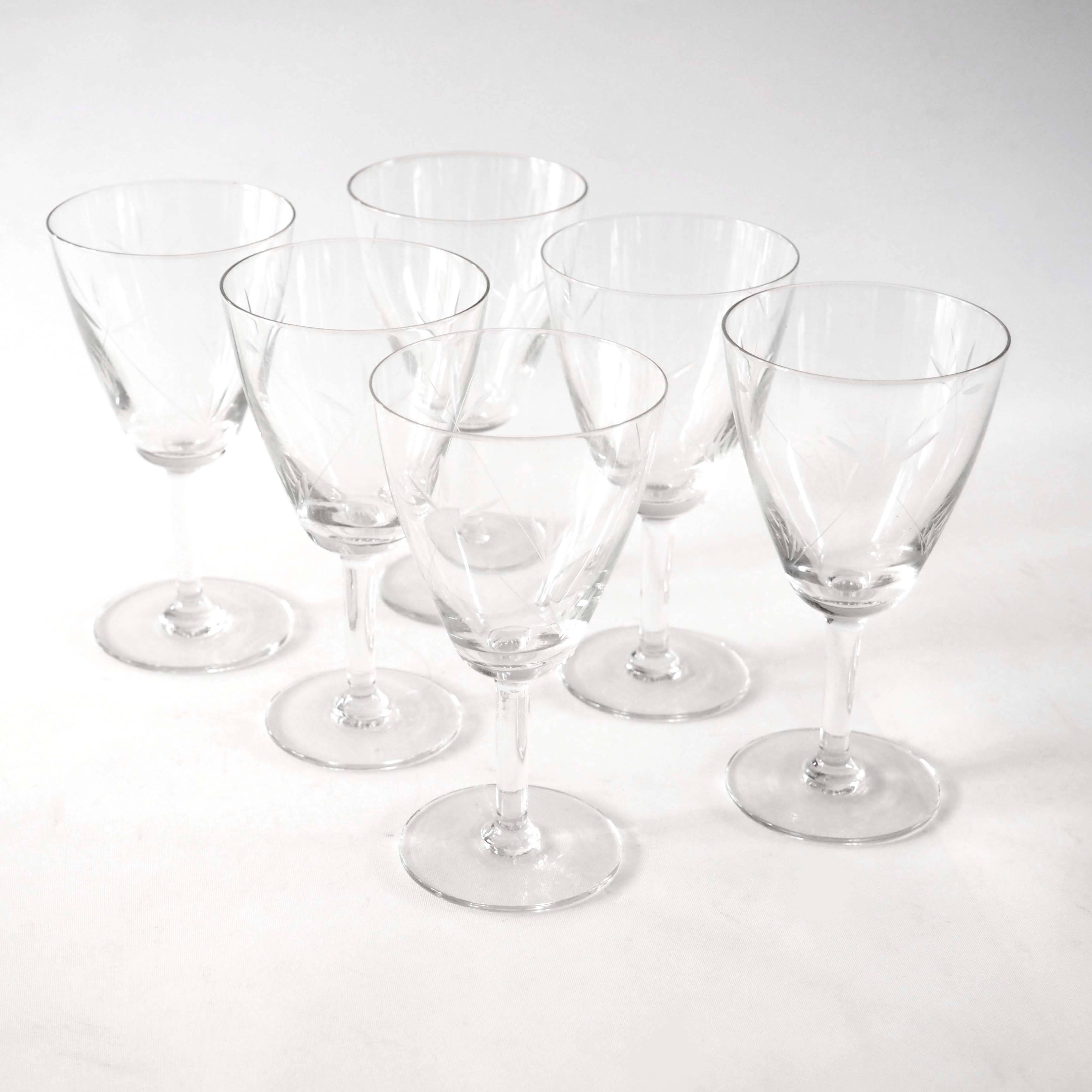 Set of 6 chiseled glasses, 2 sizes