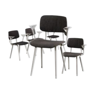 Lot de 4 chaises "Revolt" de Friso Kramer, néerlandais, circa 50