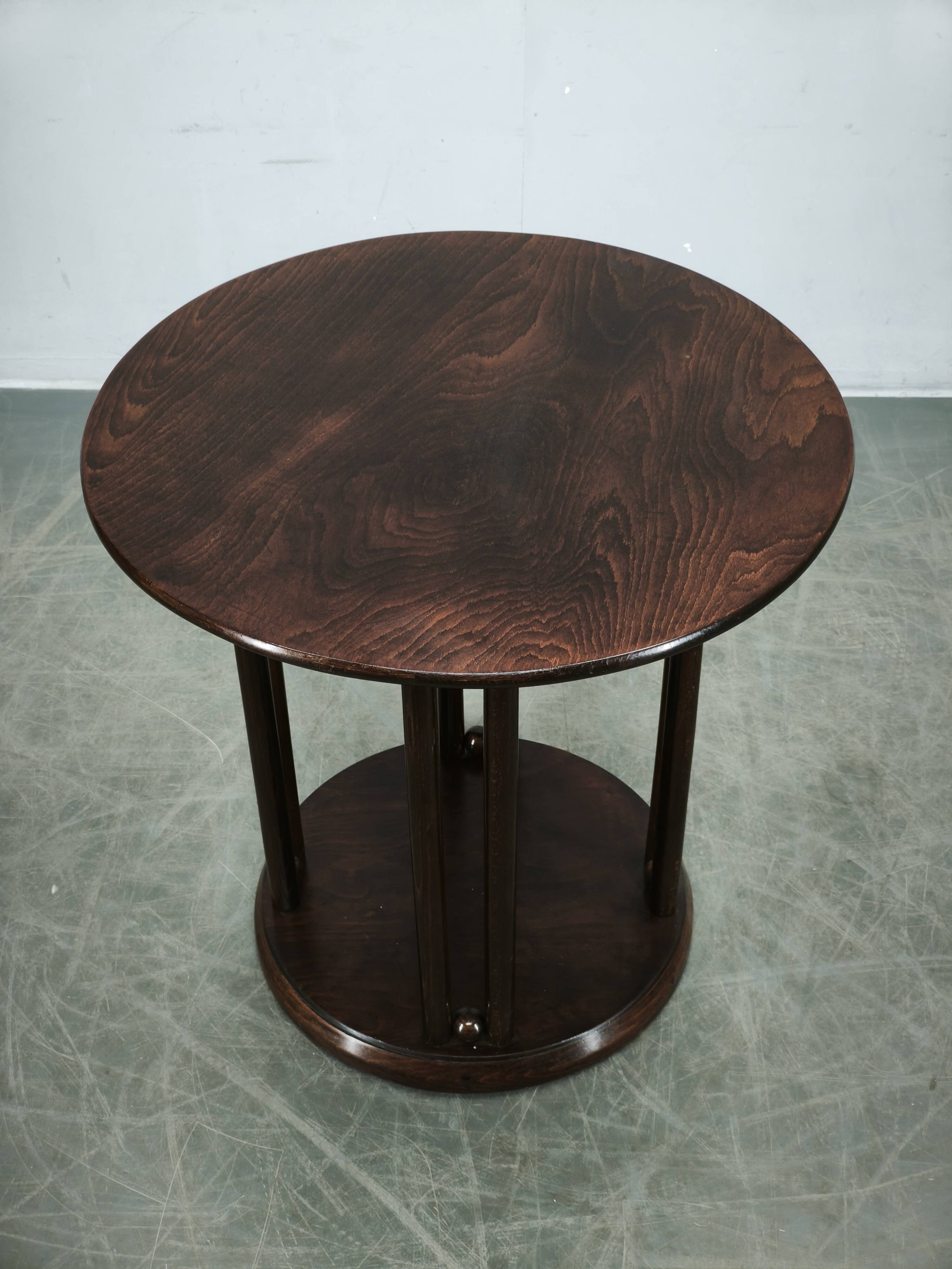Fledermaus Vienna Secession Table Attributed to Kohn or Thonet, circa 1900