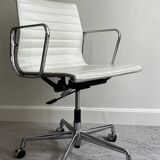 CHAISE DE BUREAU EAMES