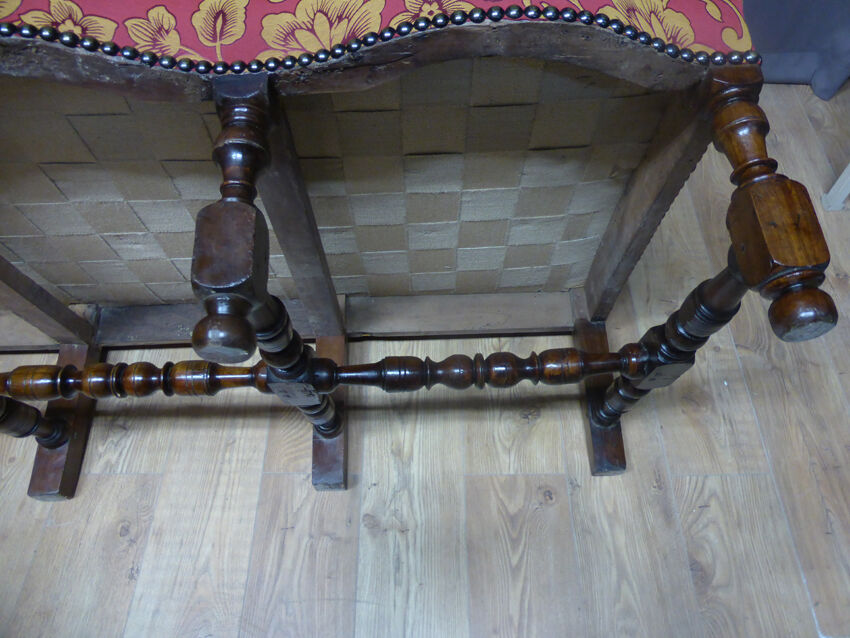 Couch time Louis XIII