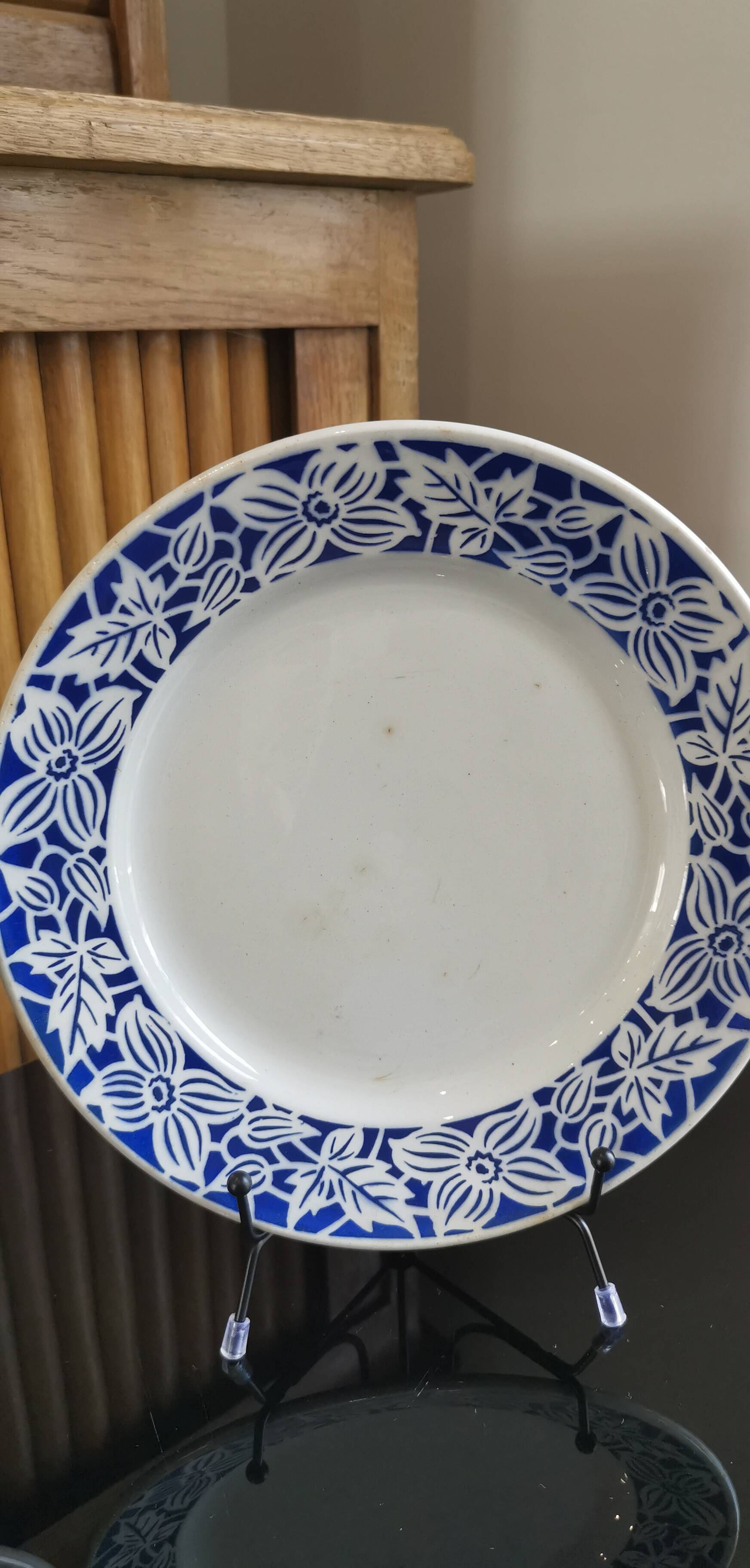 4 white earthenware dinner plates by k&g Lunéville blue blida model