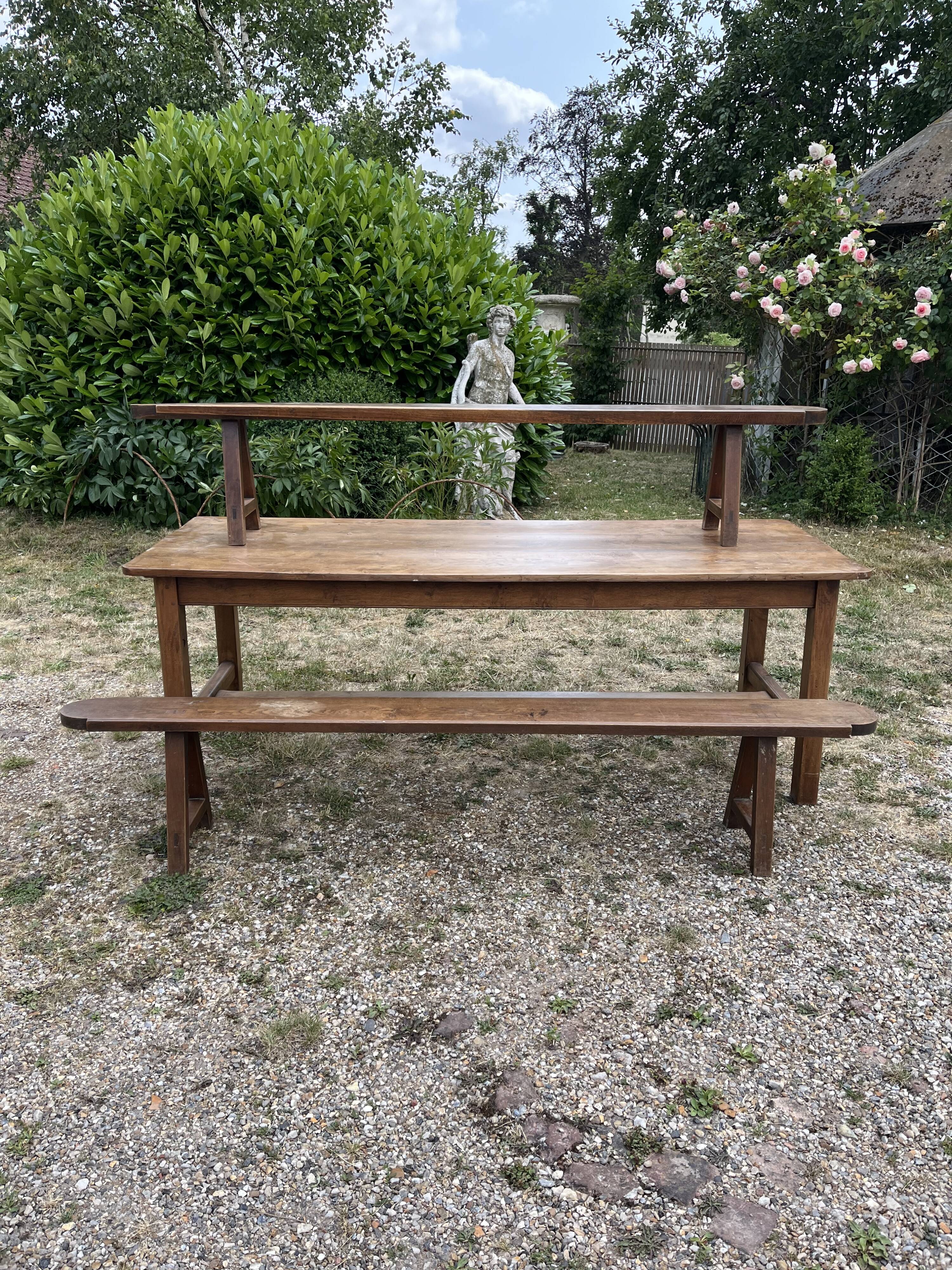Large oak farmhouse table 3.18m