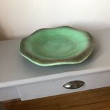 Large dish of the 1950s with wavy edge color green celadon