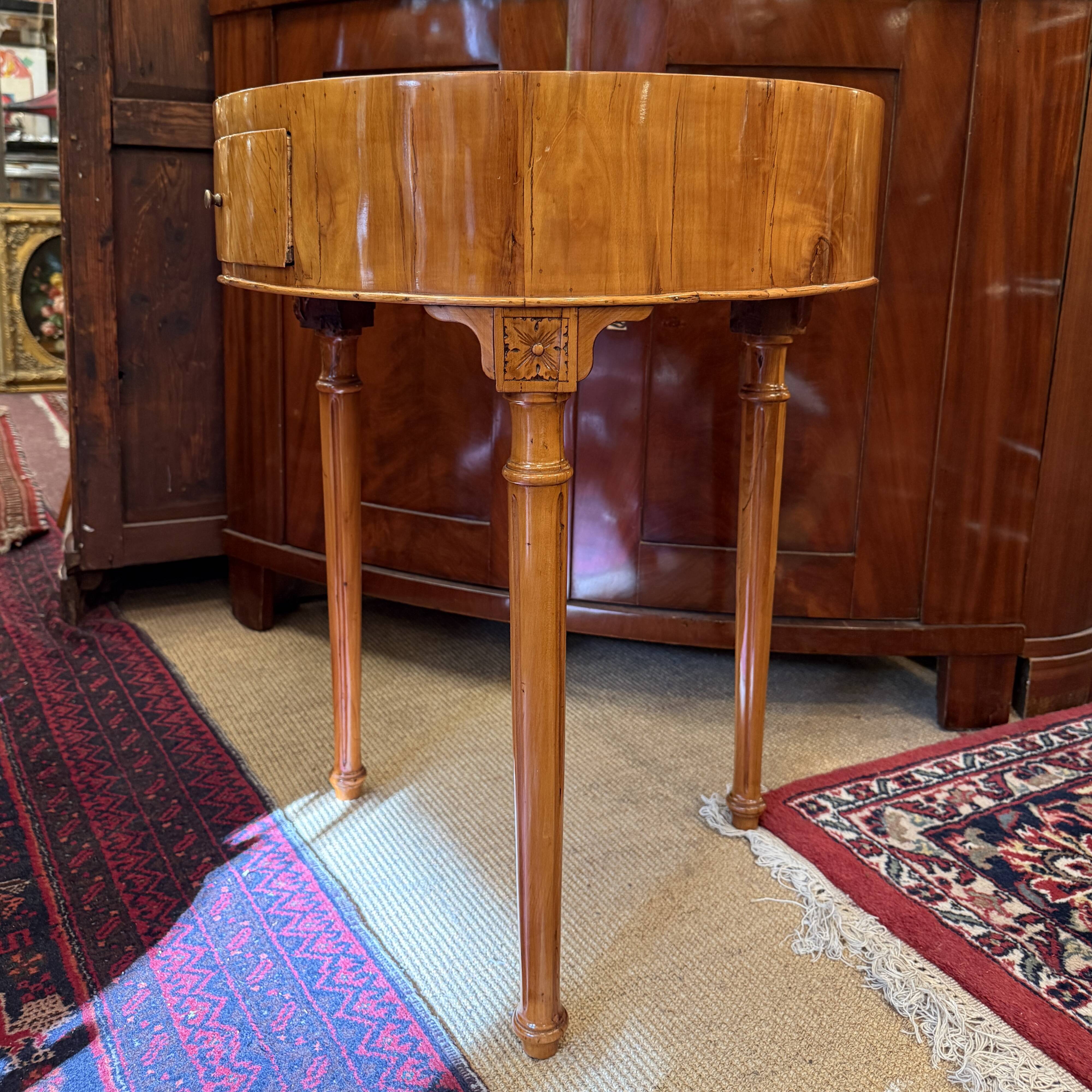 Antique Louis XVI Round Side Table Walnut 1780