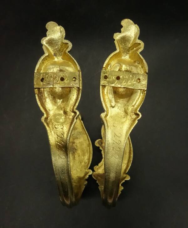 Pair of 19th century Rocaille / Rococo style tiebacks - gilded bronze