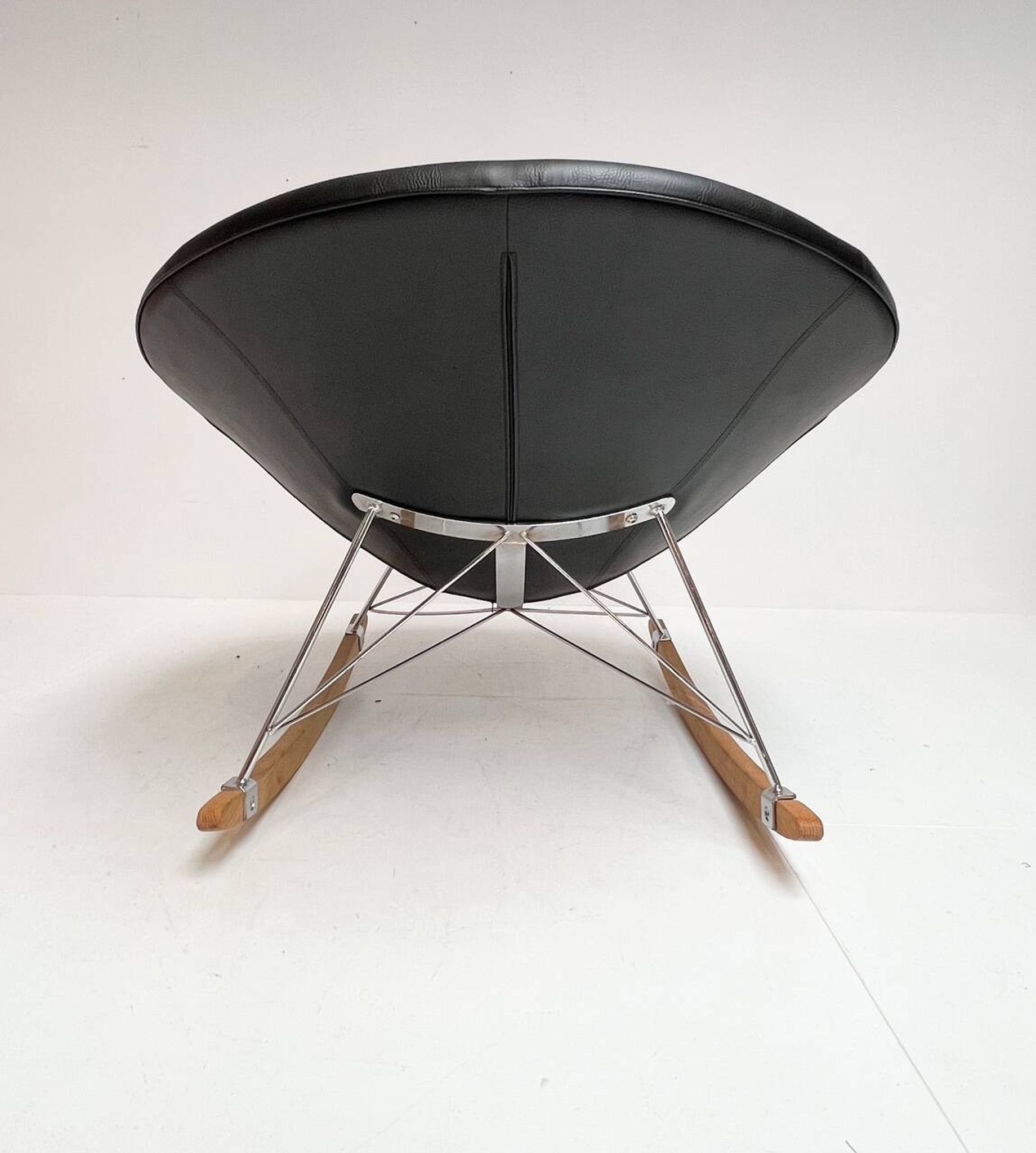 Fauteuil à bascule design Donut, après 2000