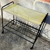 Serving table