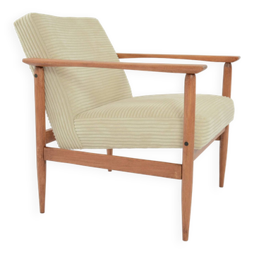 M ivory velvet armchair