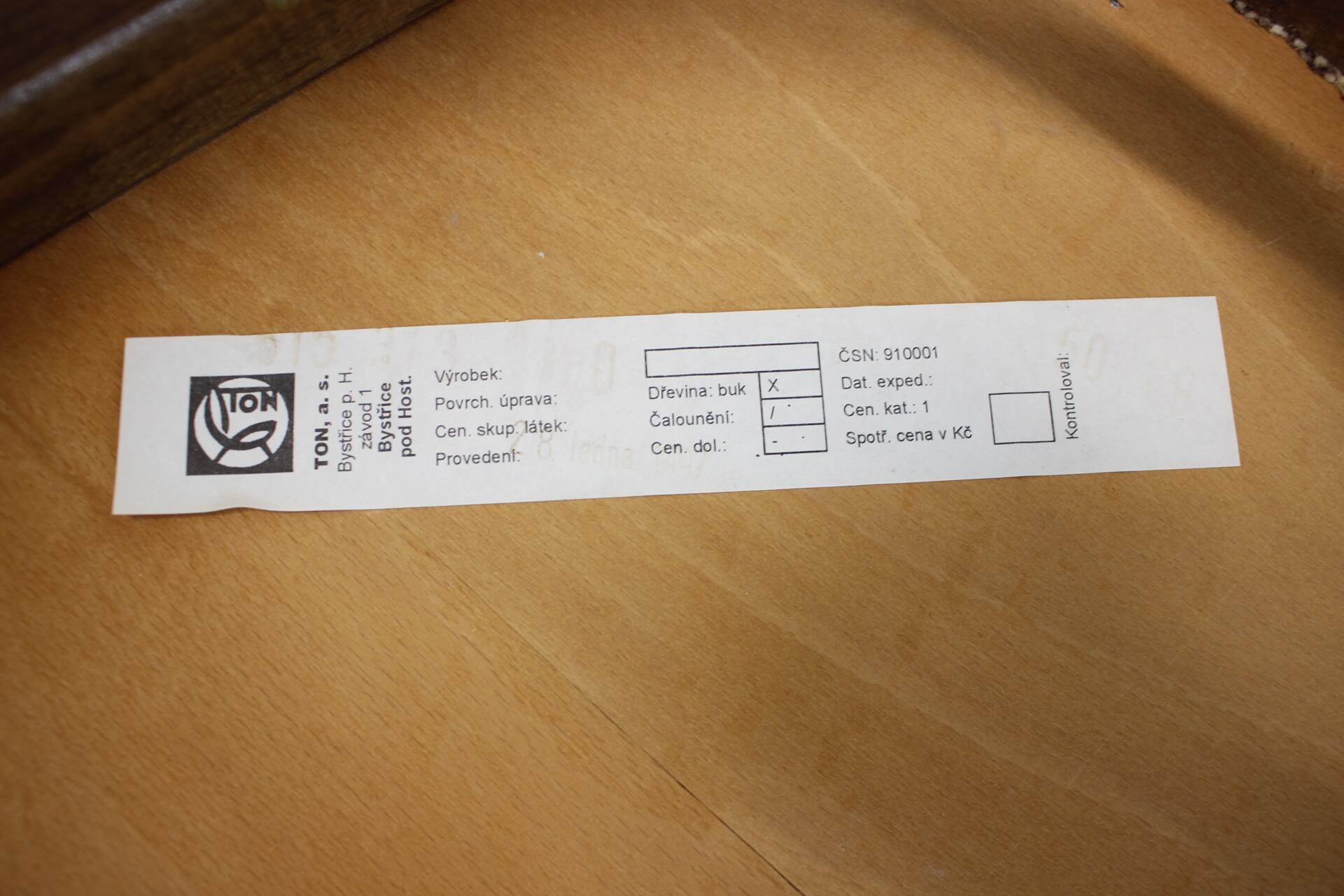 Ensemble de quatre chaises de salle à manger par TON, 1994