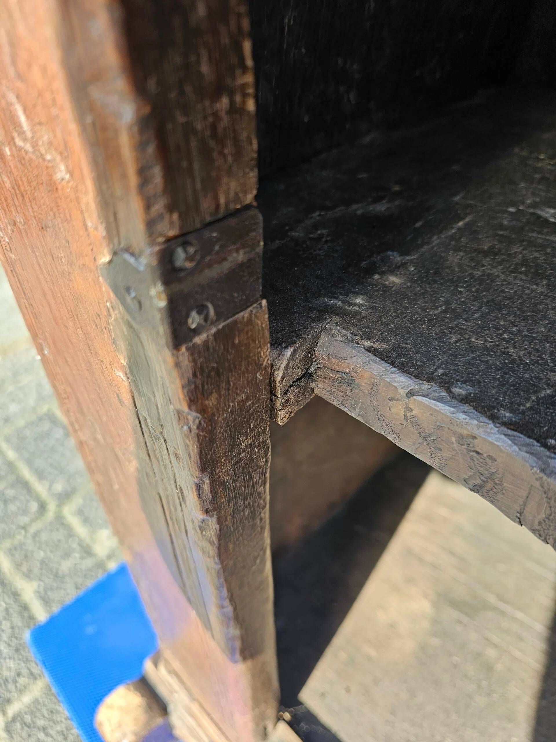 Farmer's oak pantry cupboard / Boeren spinde / 18th century