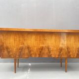 Bureau en noyer du milieu du siècle, années 1970, Tchécoslovaquie