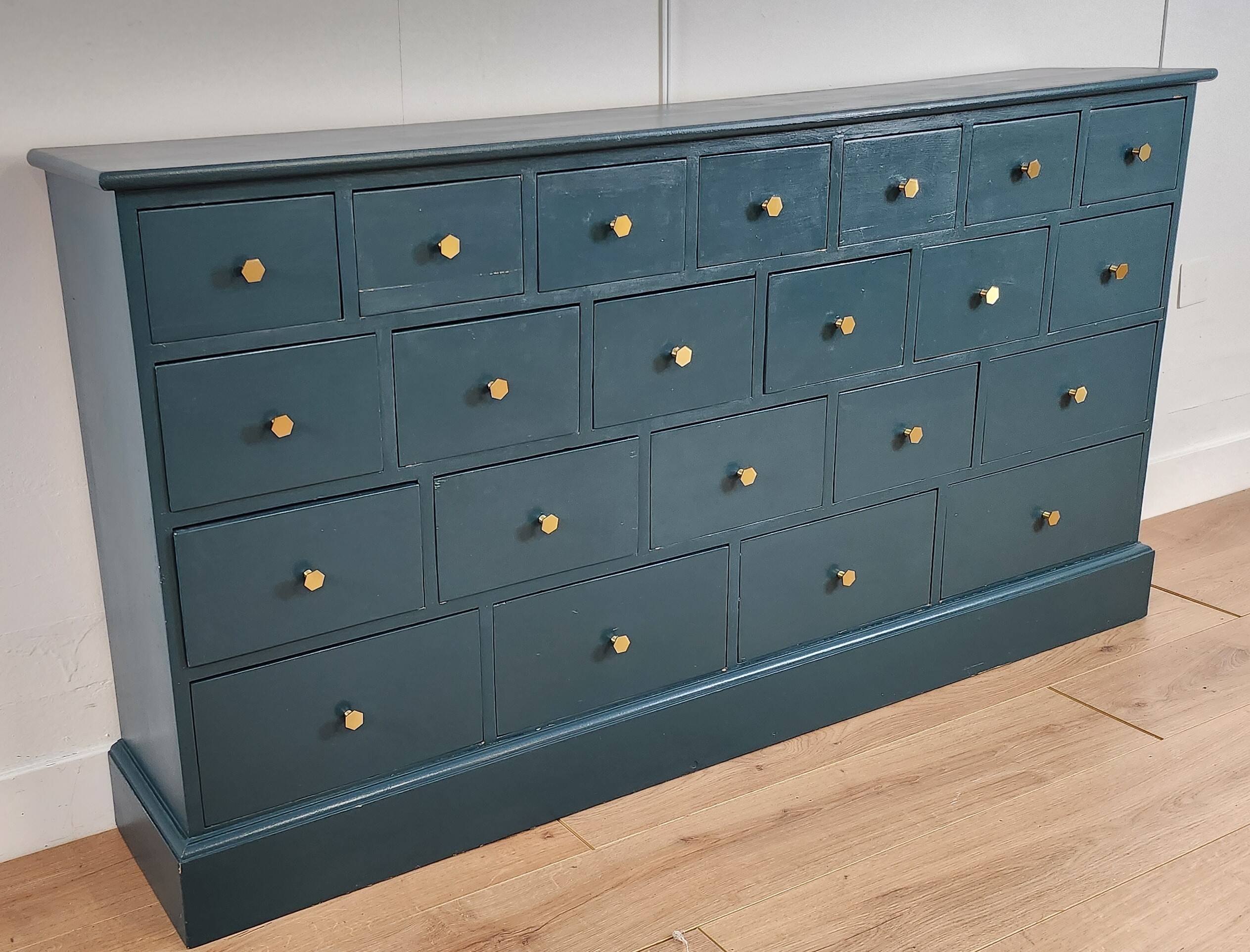 CHEST OF 22 DRAWERS