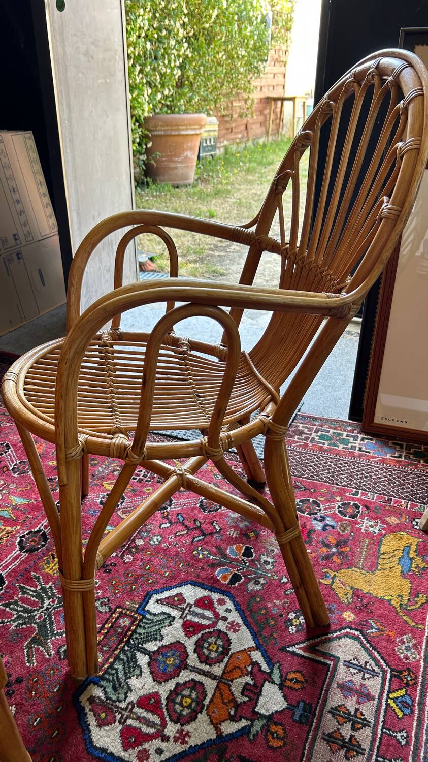 2 vintage rattan armchairs