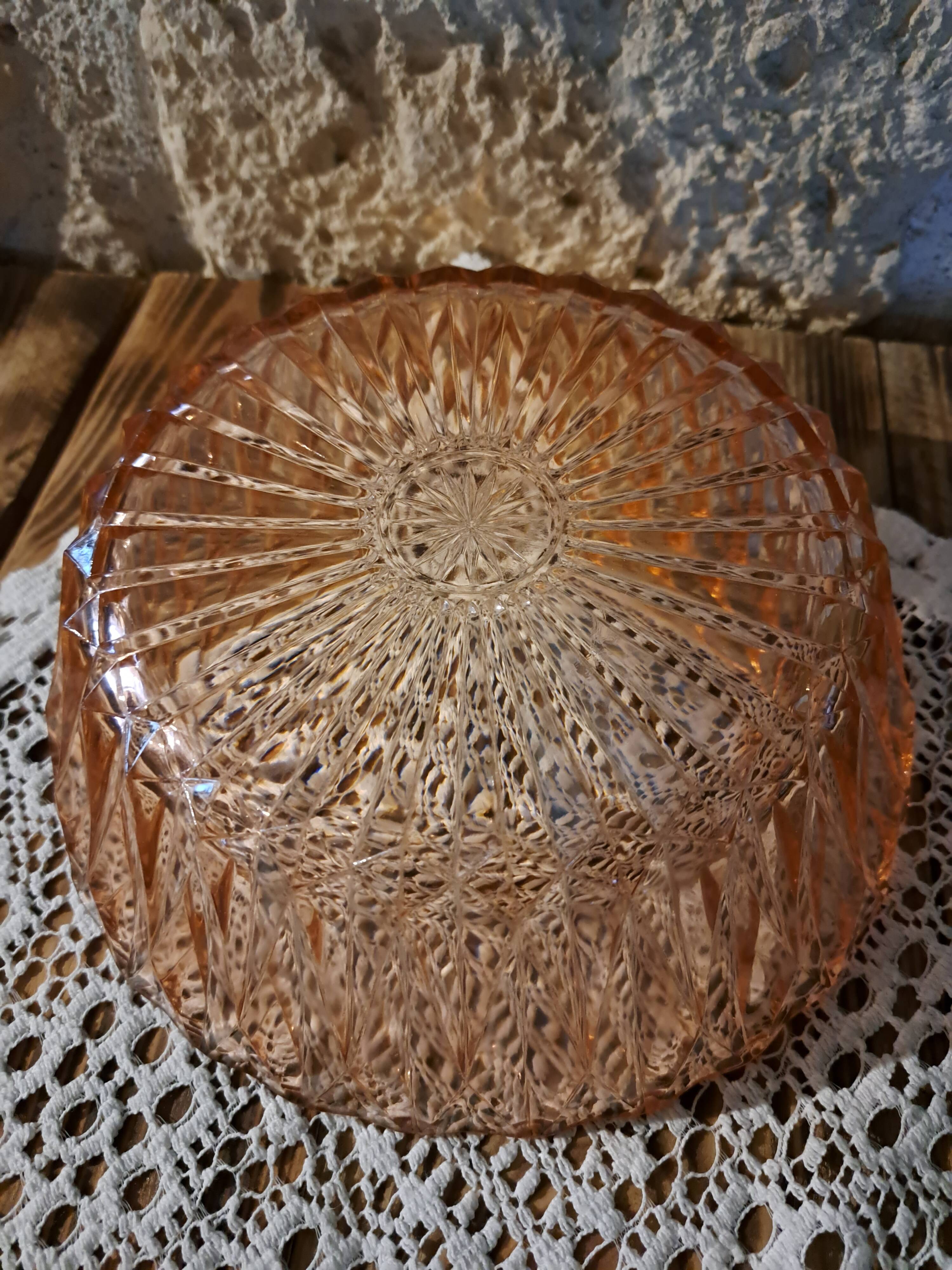 Vintage salad bowl in rosaline chiseled glass