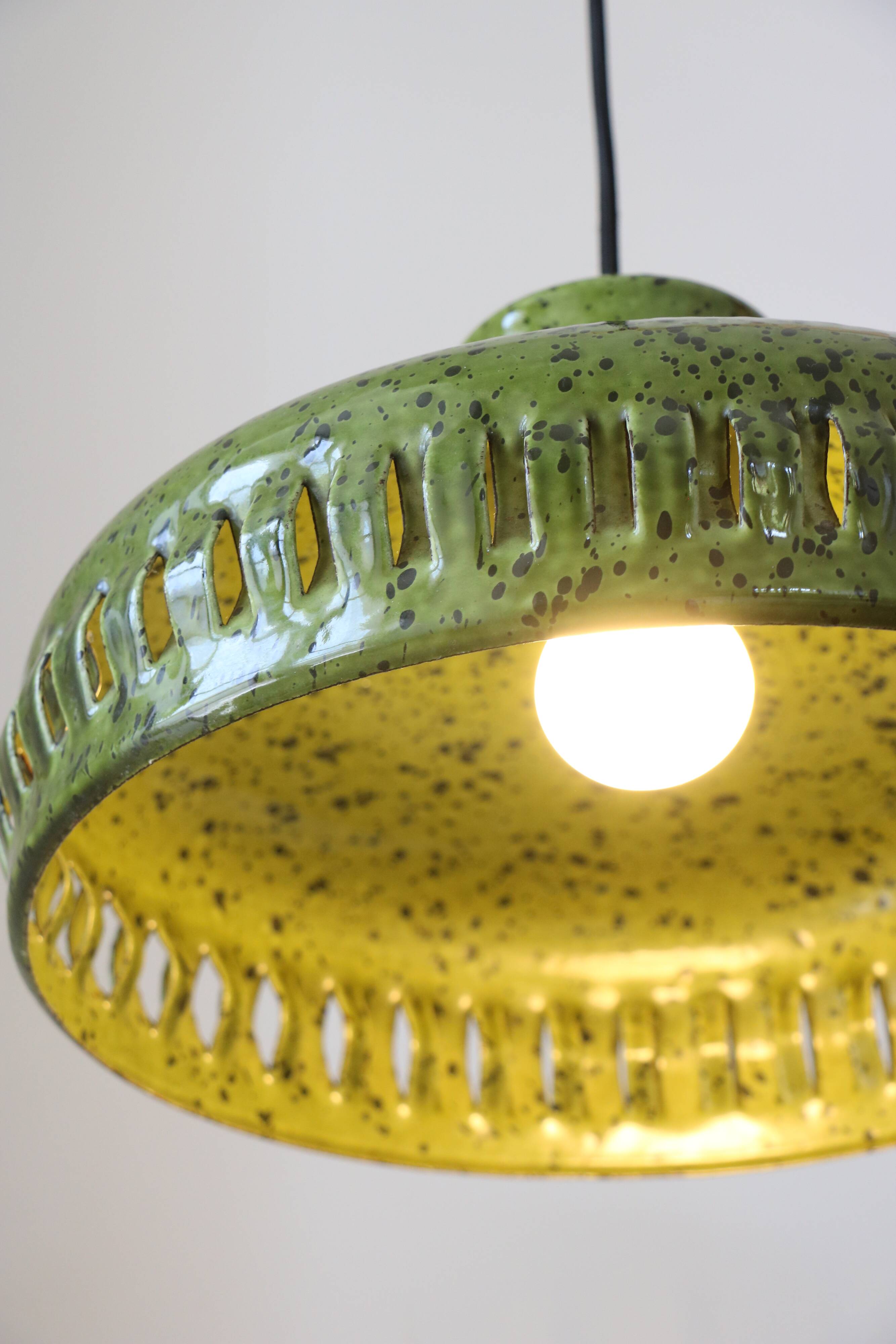 Olive green enamelled pendant light, Scandinavian, 1960-1970