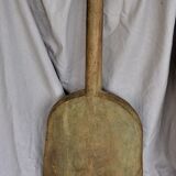 Pelle en bois très ancienne