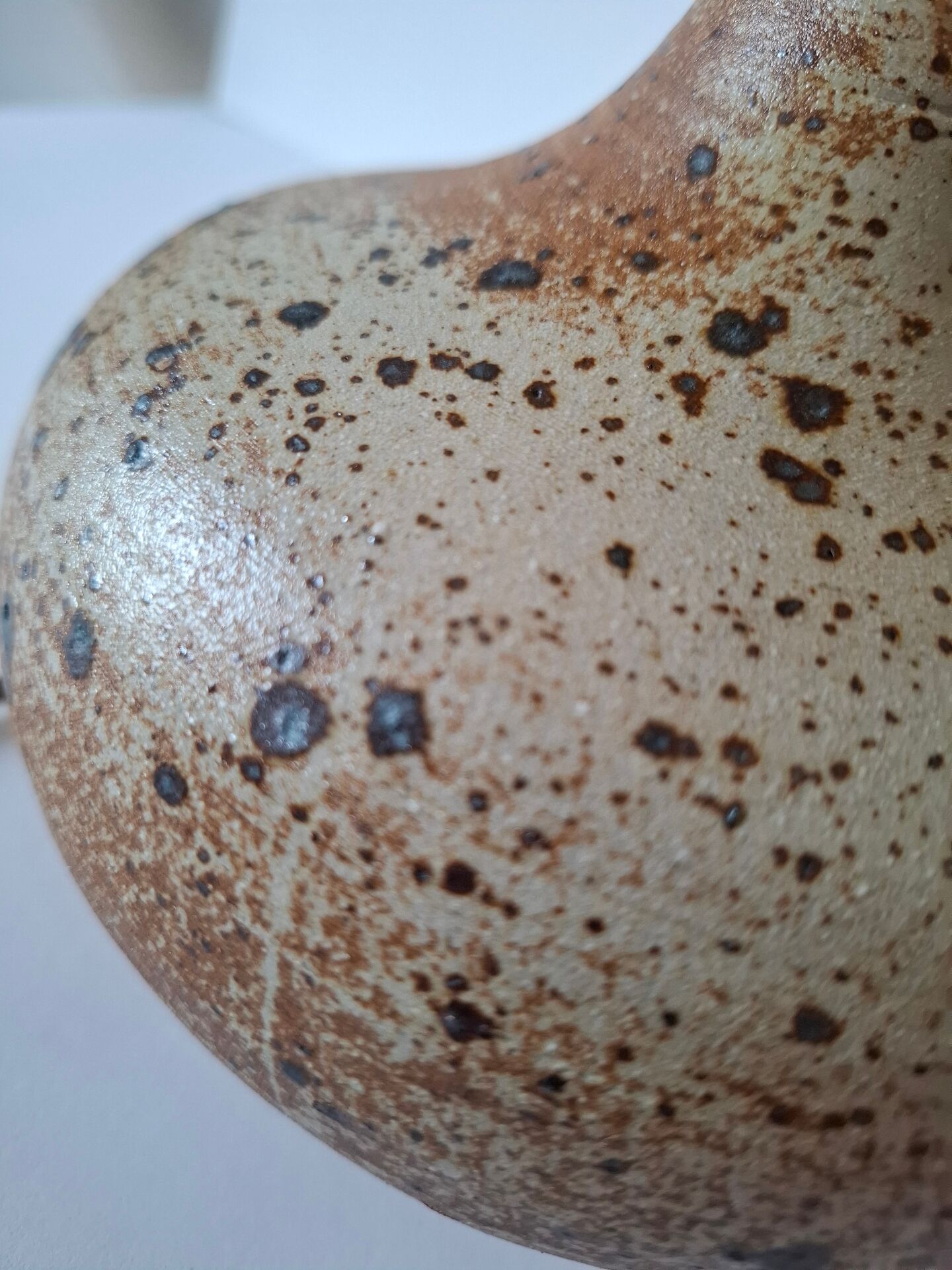 Vintage pyrite stone lamp