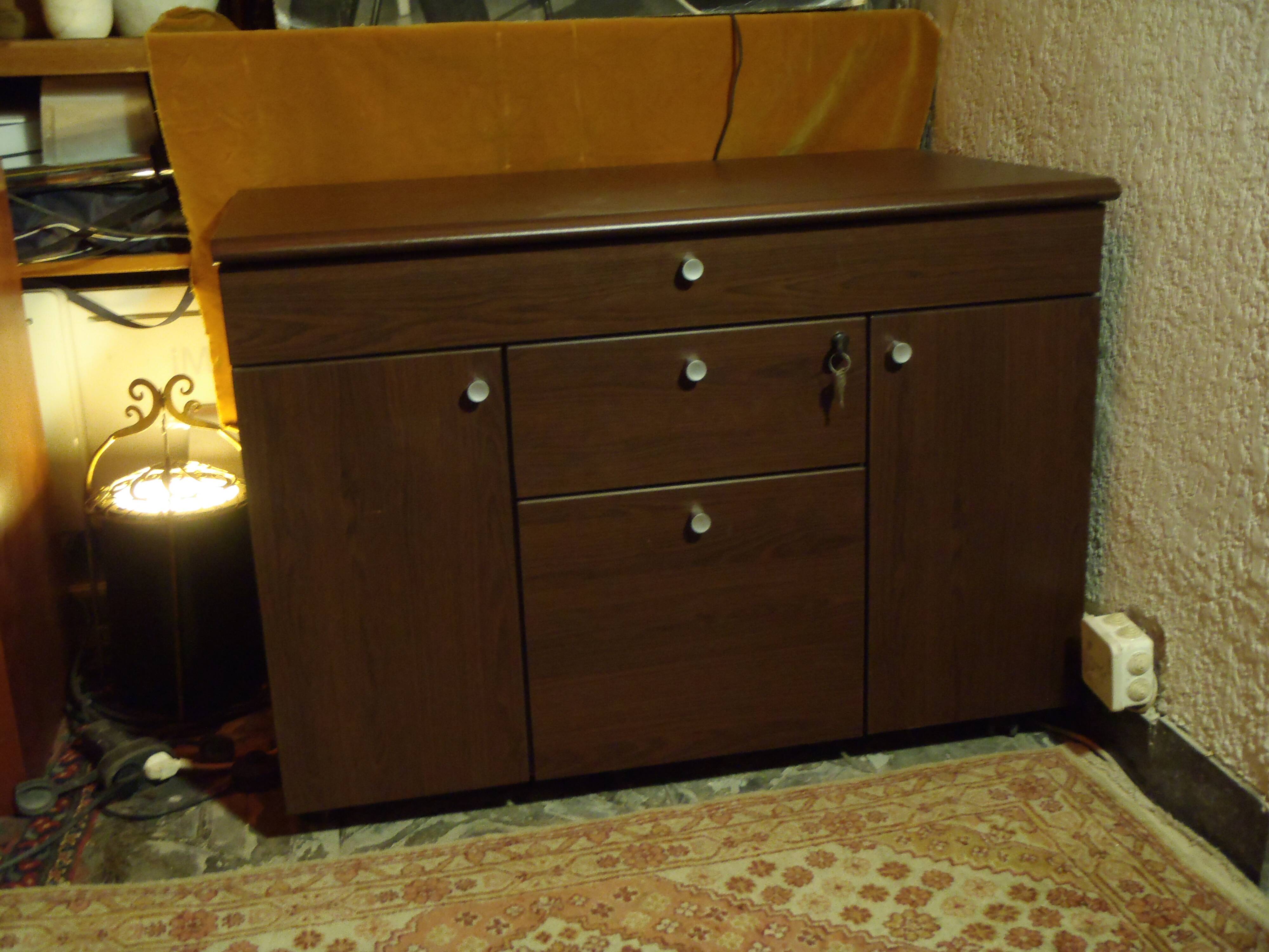 Office furniture; (buronomic; French manufacturer); in very good condition