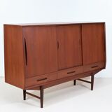 High teak row