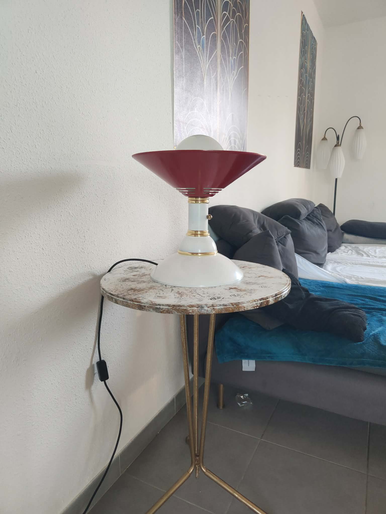 Vintage 1980s diabolo lamp