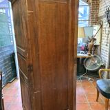 oak cupboard