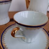 Coffee pot, sugar pot, 1 cup and saucer.