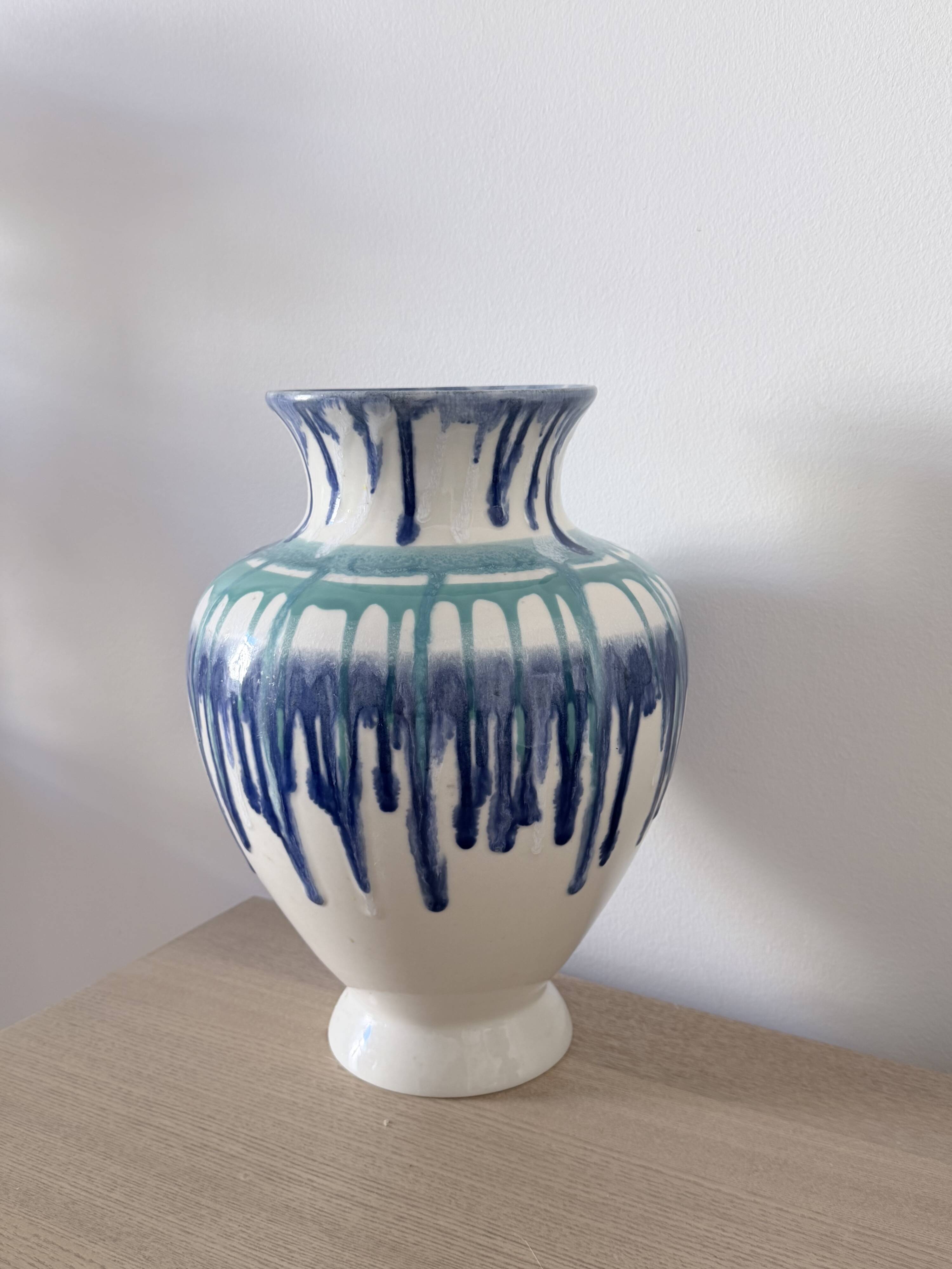 Large ancient sculptural vase in ceramic