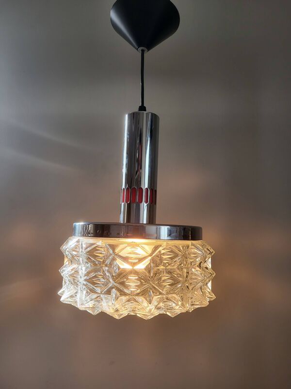 Suspension space age en métal chromé et verre, années 1960